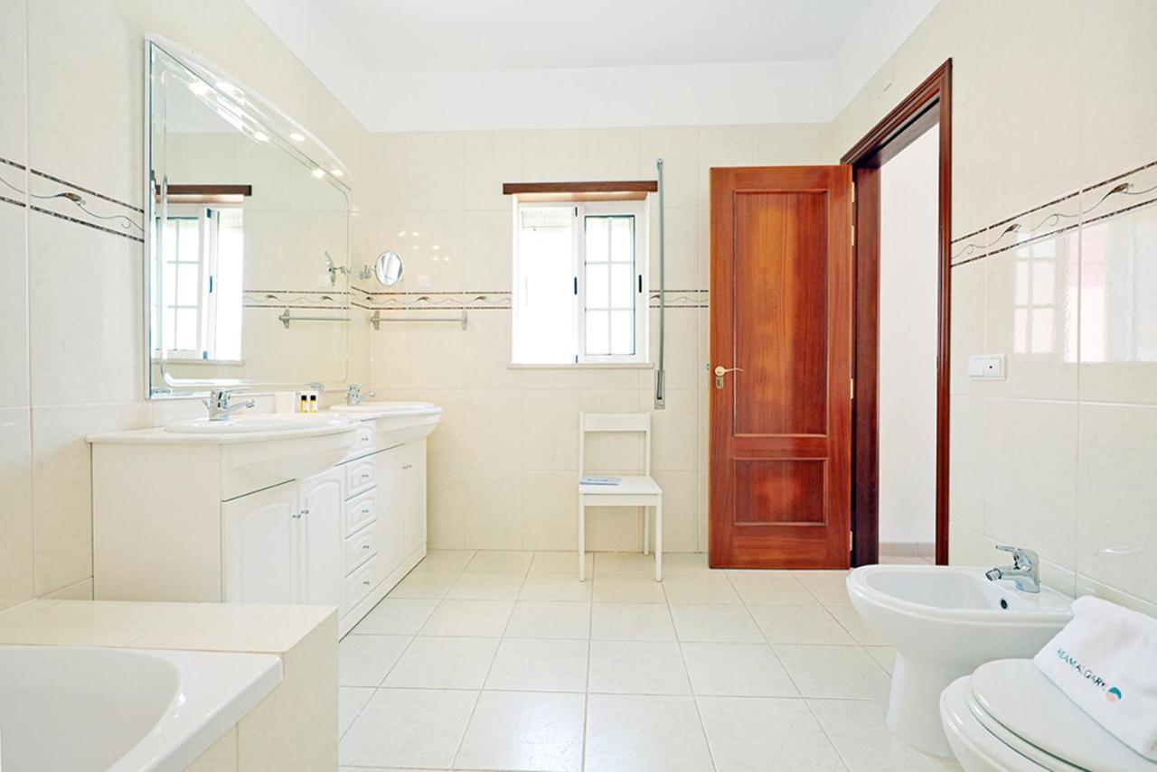 A66 - Pedra Alcada Bedroom Homestay Lagos