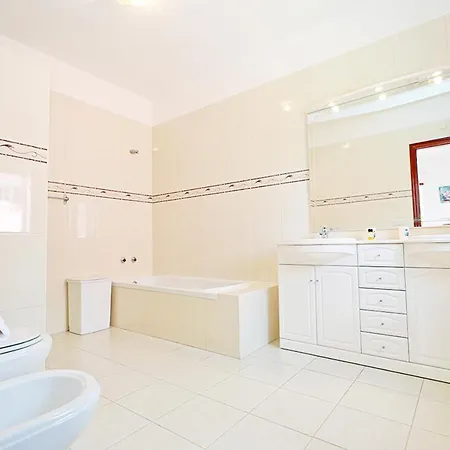 A66 - Pedra Alcada Stays Bedroom Lagos Exterior photo